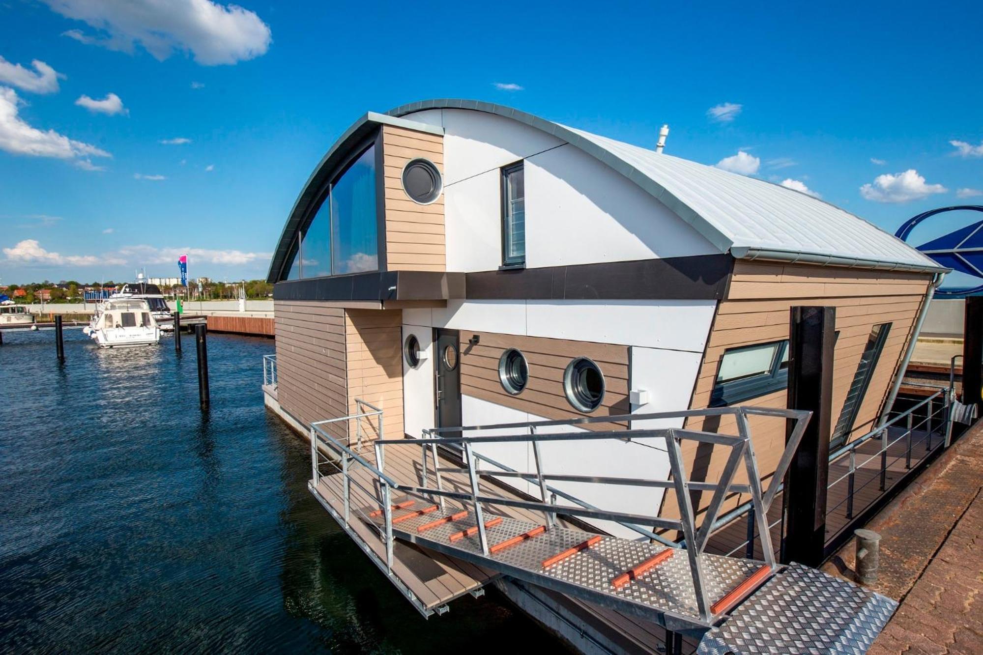 Kyst 5410 Floating Home 2 Neustadt in Holstein Exterior foto